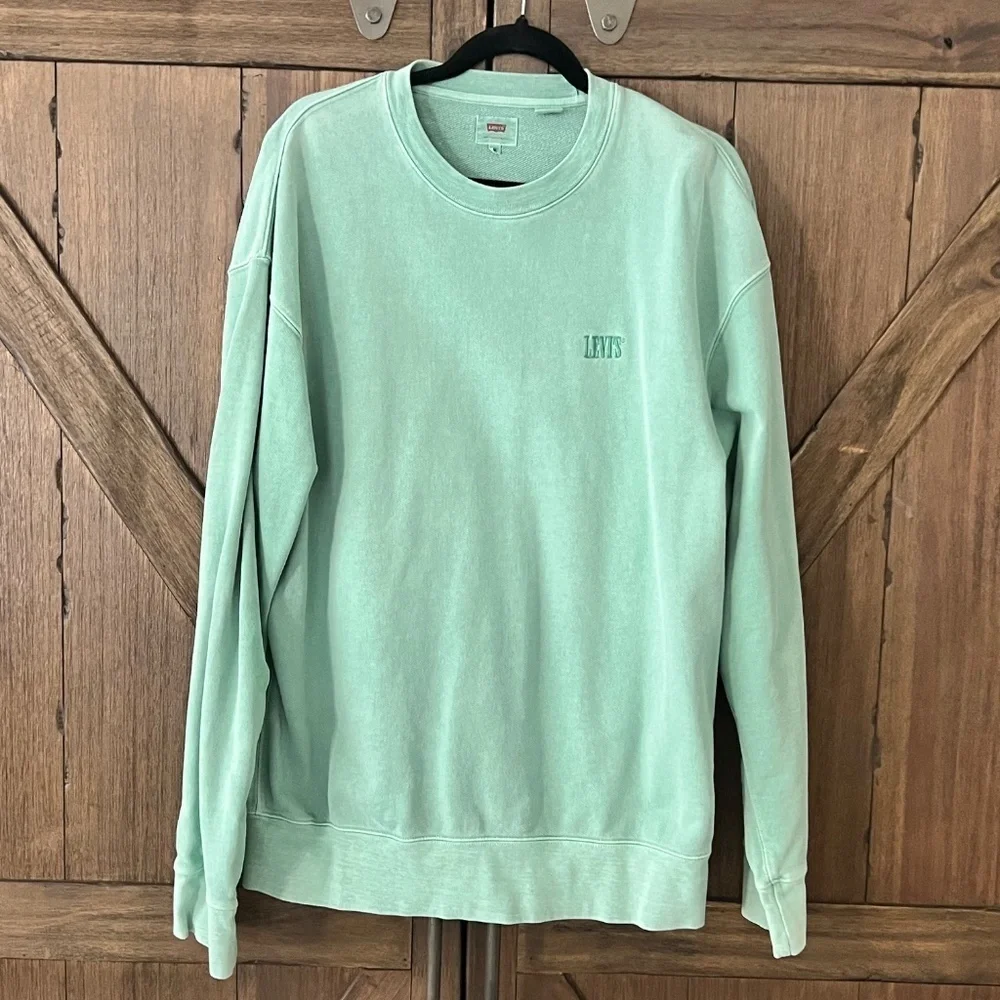 Levis Authentic Crewneck Sweatshirt Relaxed Fit in Green Size Medium EUC